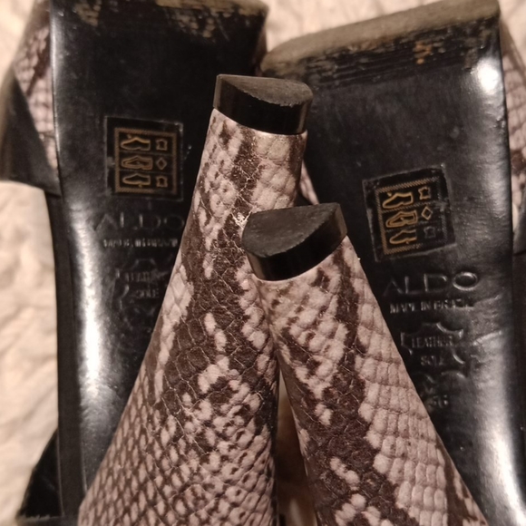 Aldo platforms - Picture 11 of 12